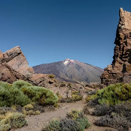 Eden Window To The Sea * Puntillo Del Sol