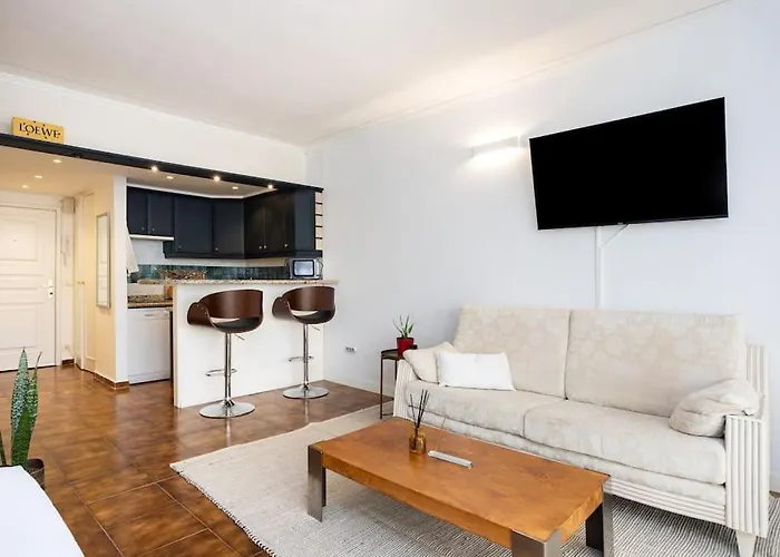 Eden Window To The Sea شقة