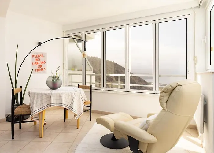 Eden Window To The Sea * Puntillo Del Sol